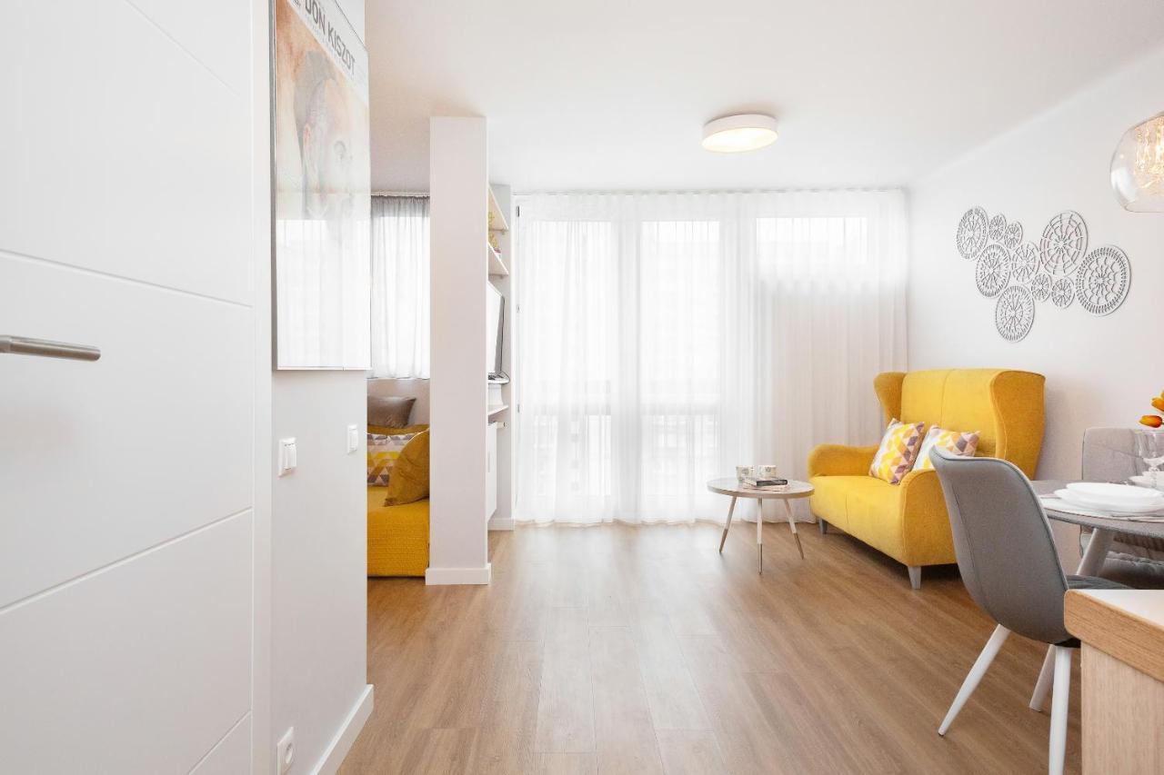 Apartment Warsaw Center By Renters Exterior photo