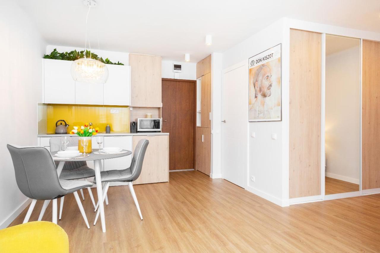 Apartment Warsaw Center By Renters Exterior photo