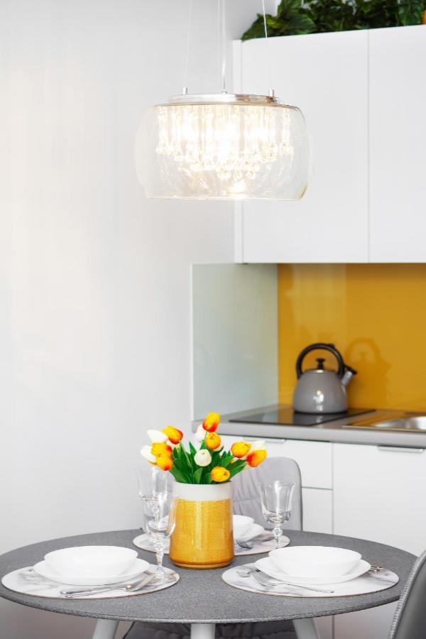 Apartment Warsaw Center By Renters Exterior photo