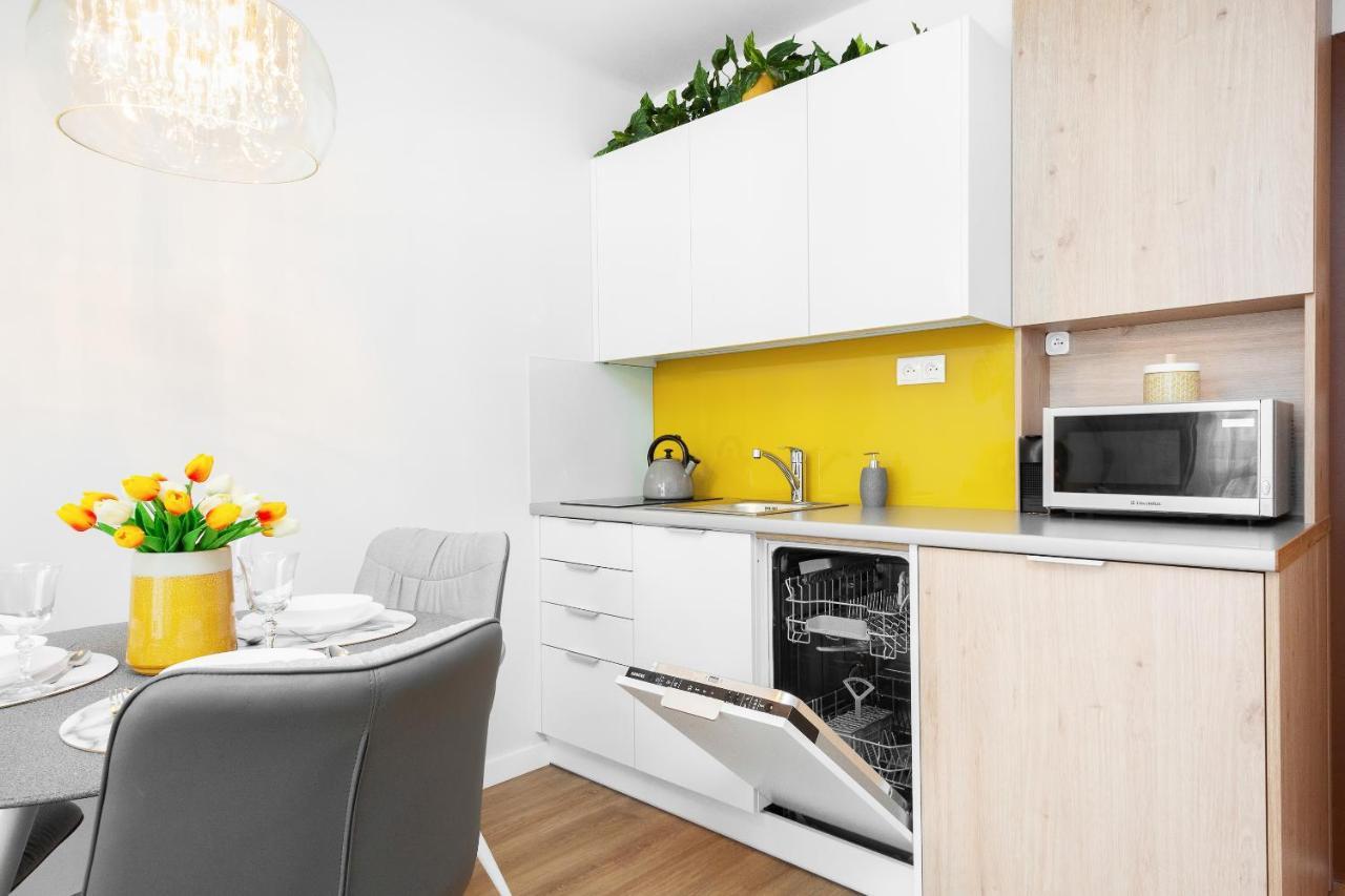 Apartment Warsaw Center By Renters Exterior photo